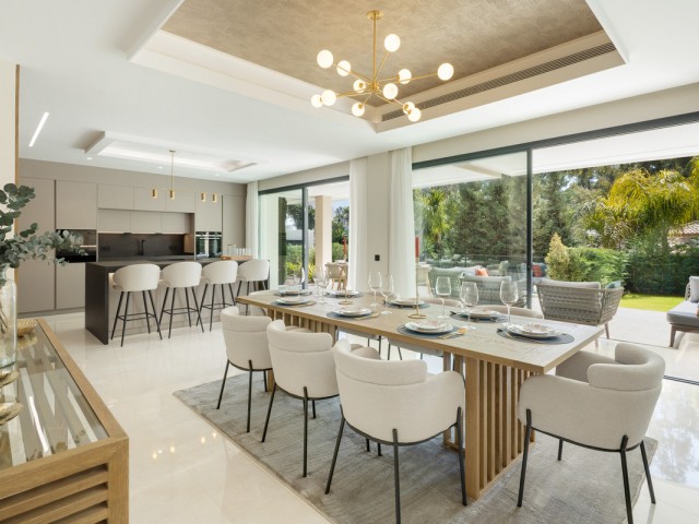 5 Makuuhuoneen Huvila Nueva Andalucía