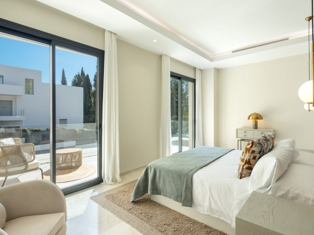 5 Makuuhuoneen Huvila Nueva Andalucía