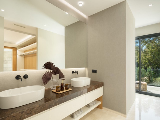 5 Makuuhuoneen Huvila Nueva Andalucía