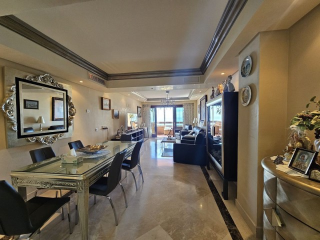 3 Makuuhuoneen Huoneisto Estepona