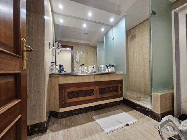 3 Makuuhuoneen Huoneisto Estepona