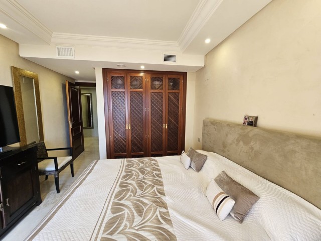 3 Makuuhuoneen Huoneisto Estepona