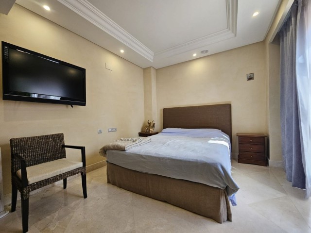 3 Makuuhuoneen Huoneisto Estepona