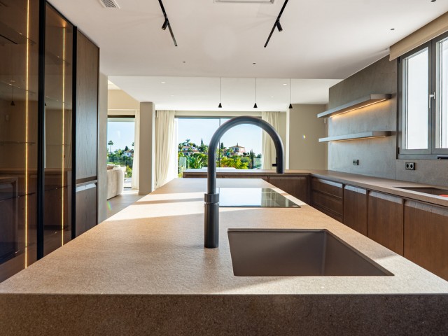 4 Slaapkamer Villa in El Rosario