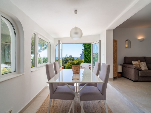 3 Makuuhuoneen Huvila Torreblanca