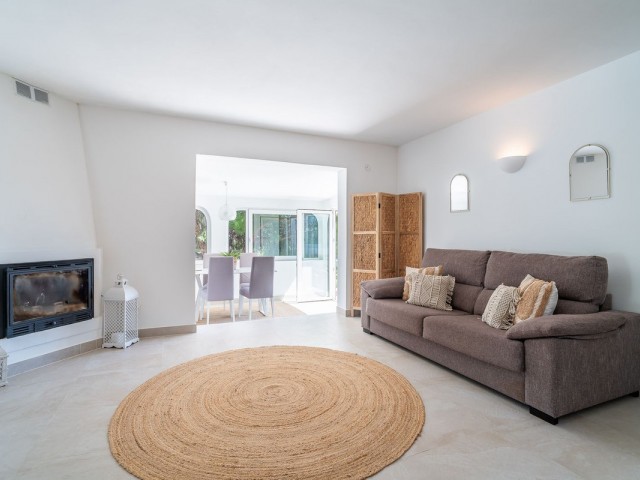 3 Makuuhuoneen Huvila Torreblanca