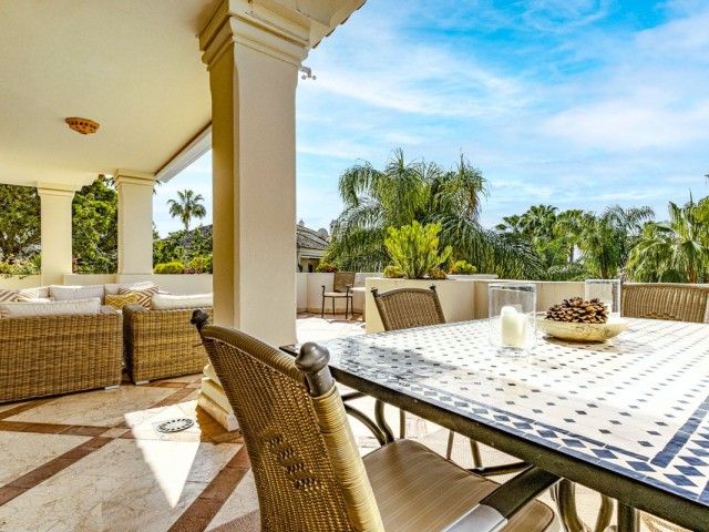 3 Makuuhuoneen Huoneisto Nueva Andalucía