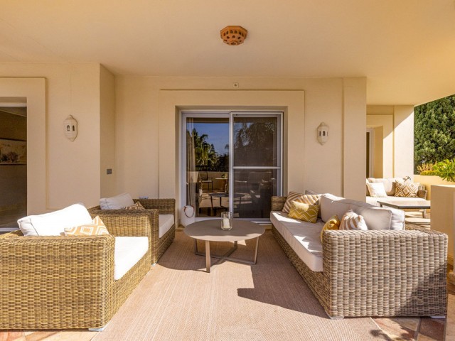 3 Makuuhuoneen Huoneisto Nueva Andalucía