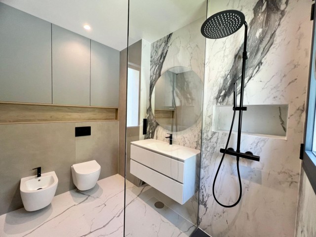 6 Makuuhuoneen Huvila Elviria