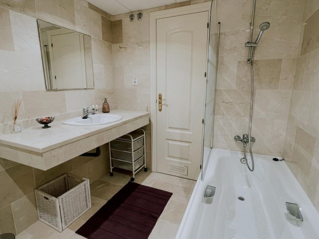 Kattohuoneisto Mijas Costa