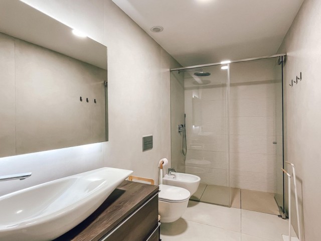 3 Makuuhuoneen Huoneisto Estepona