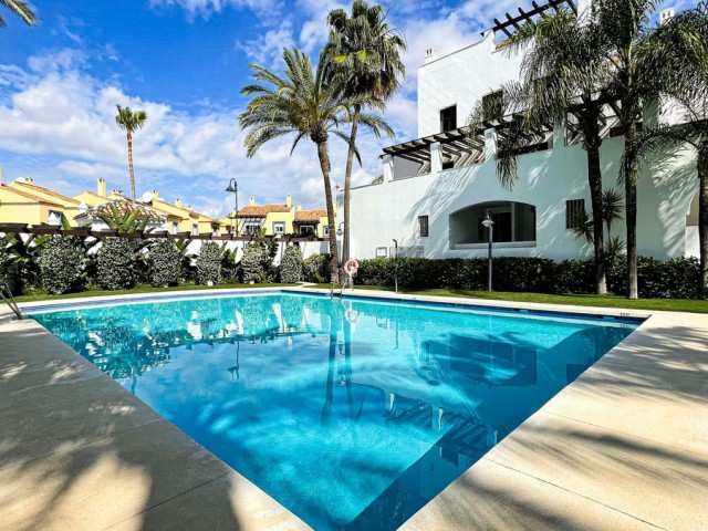 2 Makuuhuoneen Huoneisto Puerto Banús