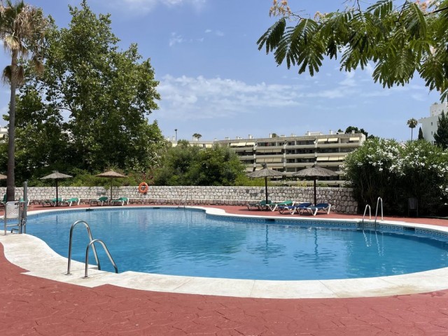 Takvåning i Guadalmina Alta