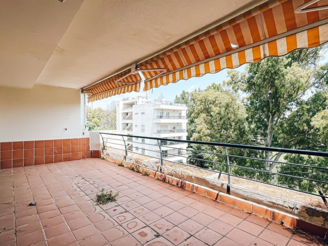 Takvåning i Guadalmina Alta