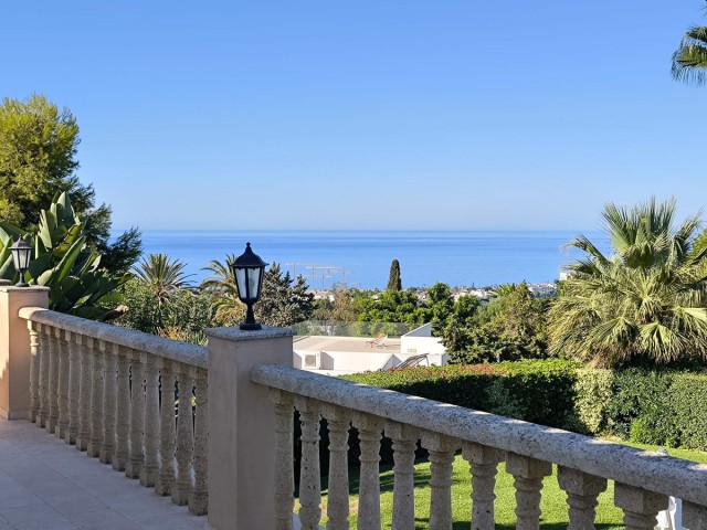 6 Slaapkamer Villa in El Rosario