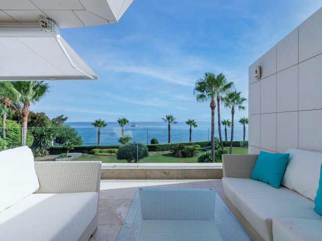 4 Makuuhuoneen Huoneisto Estepona