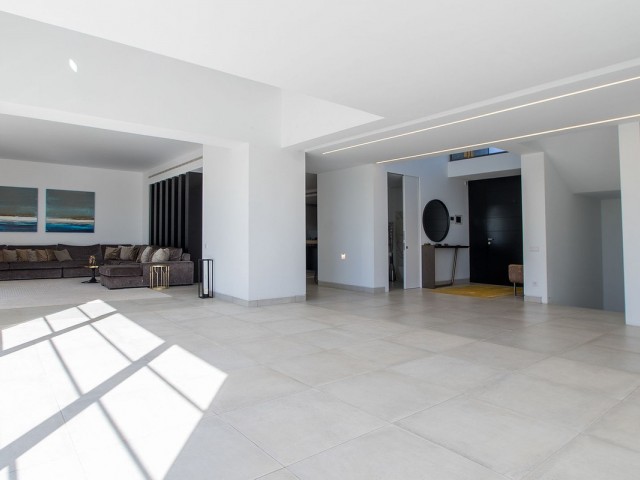 5 Makuuhuoneen Huvila Benahavís