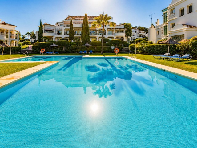 Leilighet, Guadalmina Alta, R5259631