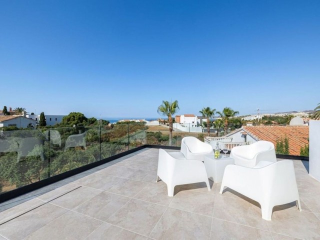 3 Makuuhuoneen Huvila El Faro