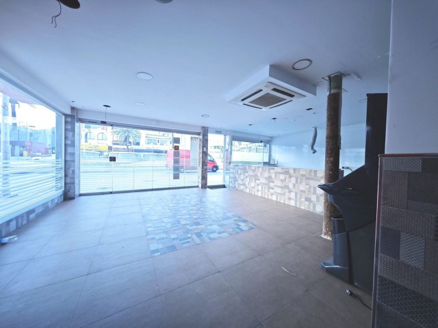 Liikekiinteistö Benalmadena