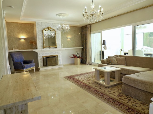 3 Schlafzimmer Reihenhaus in Riviera del Sol