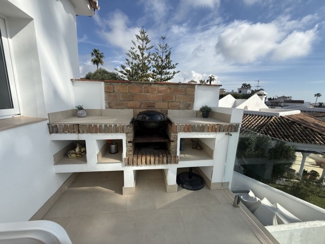 5 Makuuhuoneen Huvila Mijas