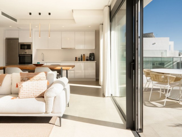 3 Bedrooms Apartment in Selwo