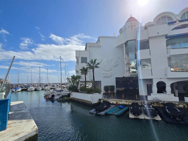 Liikekiinteistö Benalmadena