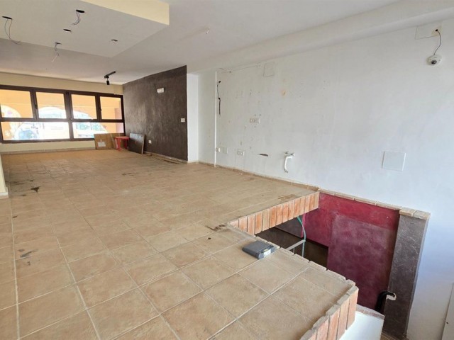 Liikekiinteistö Benalmadena