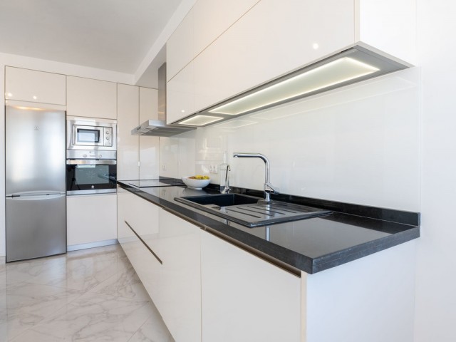 2 Schlafzimmer Apartment in Marbella