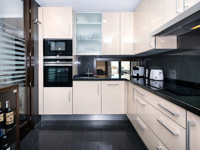 4 Schlafzimmer Apartment in Estepona