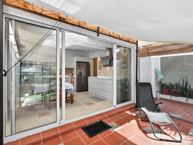 3 Makuuhuoneen Rivitalo Calahonda