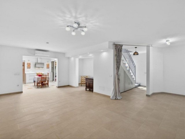 3 Makuuhuoneen Rivitalo Calahonda