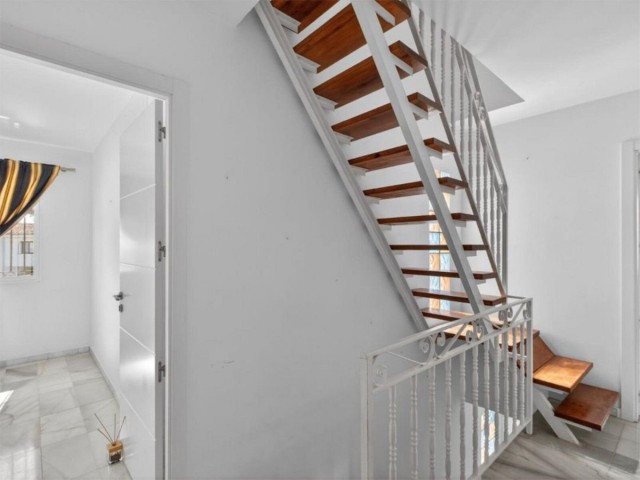 3 Makuuhuoneen Rivitalo Calahonda