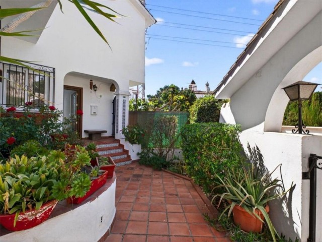 3 Makuuhuoneen Rivitalo Calahonda