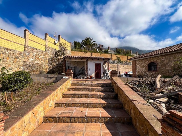 5 Soveroms Villa i Valtocado