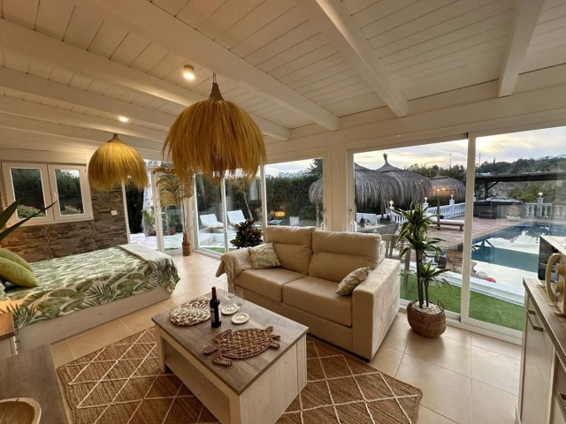 5 Makuuhuoneen Huvila Mijas