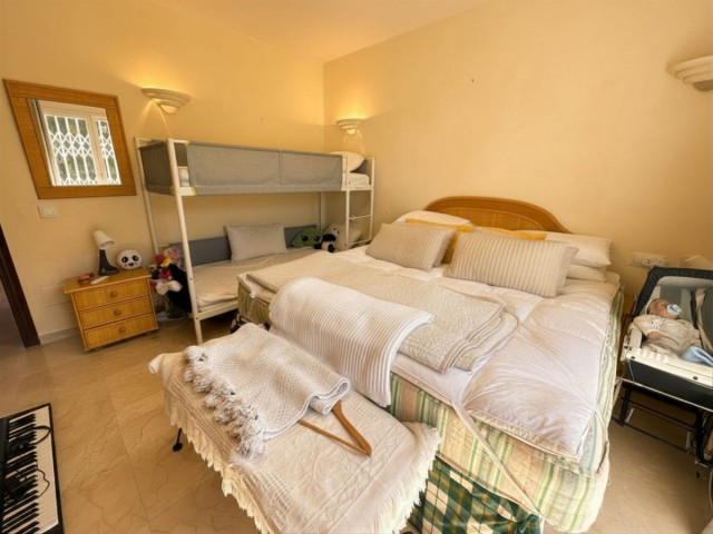 4 Schlafzimmer Villa in Estepona