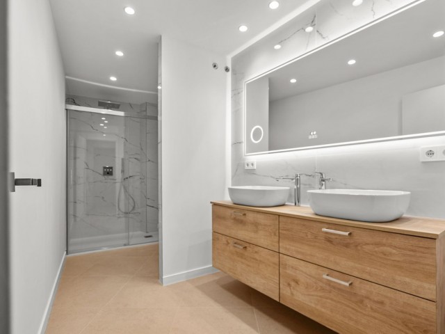Villa, Atalaya, R5357557