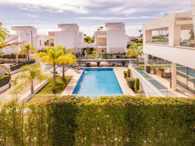 4 Makuuhuoneen Huvila San Pedro de Alcántara