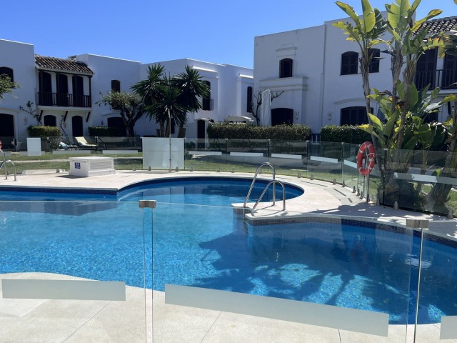 3 Slaapkamer Rijtjeshuis in New Golden Mile