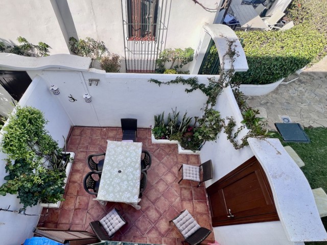 3 Slaapkamer Rijtjeshuis in New Golden Mile