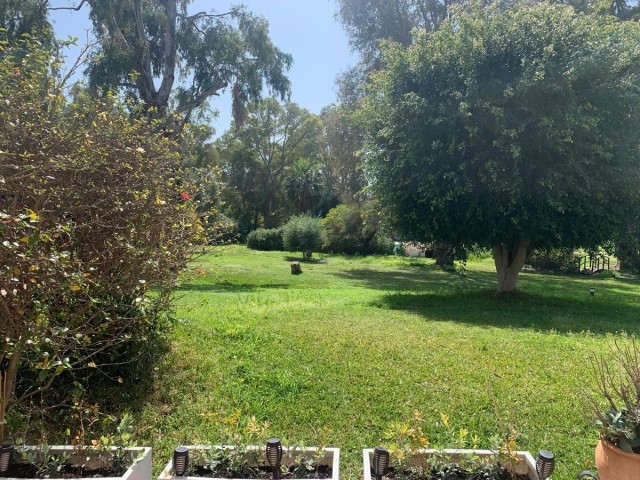 2 Makuuhuoneen Rivitalo Estepona