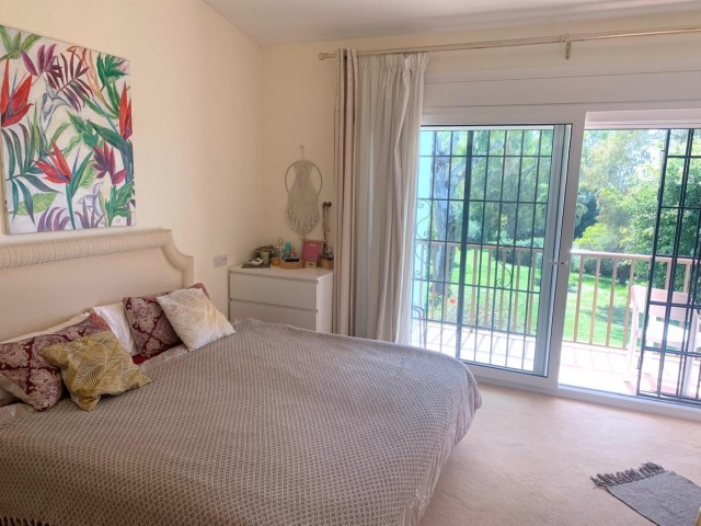 2 Makuuhuoneen Rivitalo Estepona