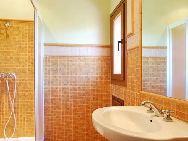 5 Makuuhuoneen Huvila Estepona