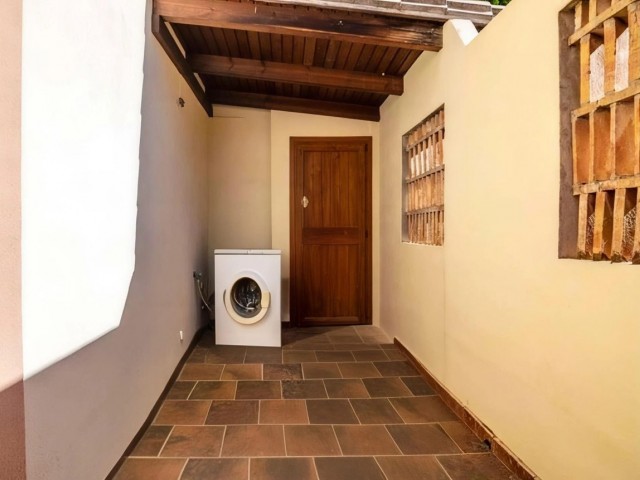 5 Makuuhuoneen Huvila Estepona