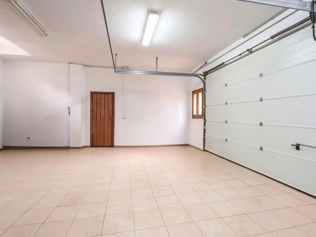 5 Makuuhuoneen Huvila Estepona