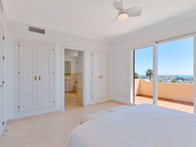 3 Makuuhuoneen Rivitalo Atalaya