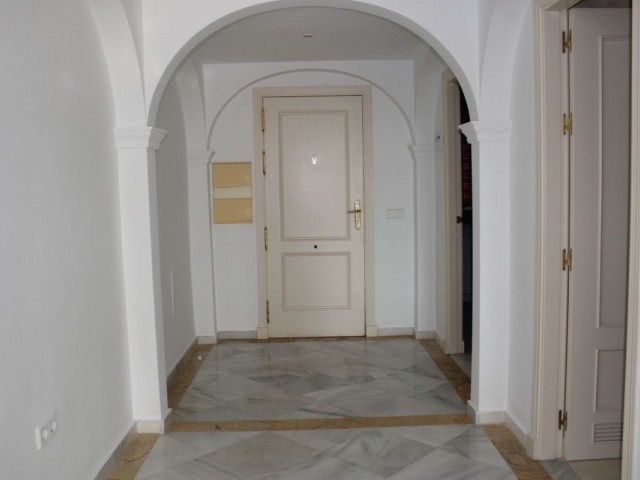 2 Schlafzimmer Apartment in Marbella