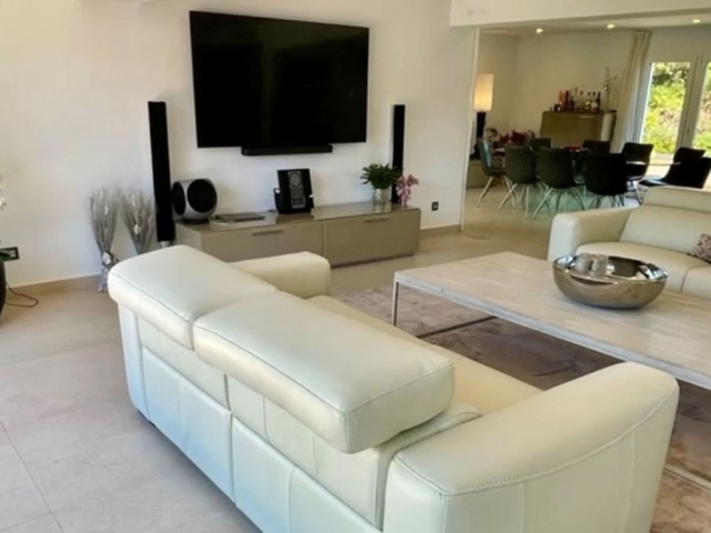 7 Schlafzimmer Villa in San Pedro de Alcántara